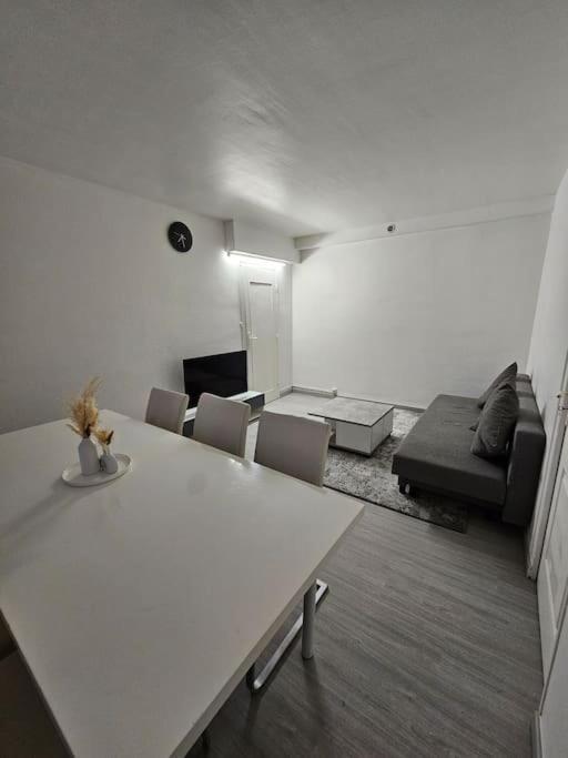 Bel Appartement A ชอยซี-เลอ-รัว ภายนอก รูปภาพ